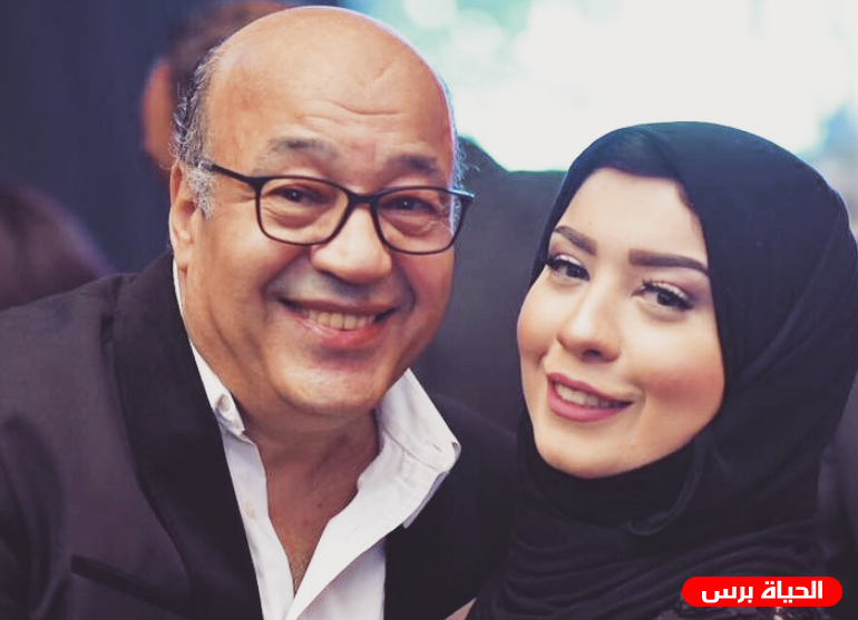 شاهد بكاء حجاج عبد العظيم خلال حفل زفاف ابنته